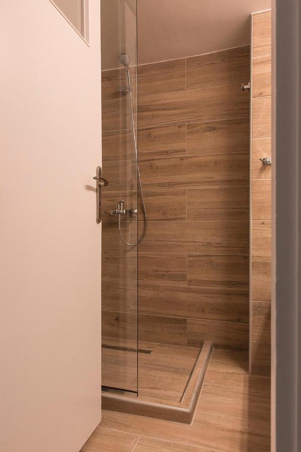 Luxury Apartment With Jacuzzi Close To Acropolis - Living Stone Zircon Athene Buitenkant foto